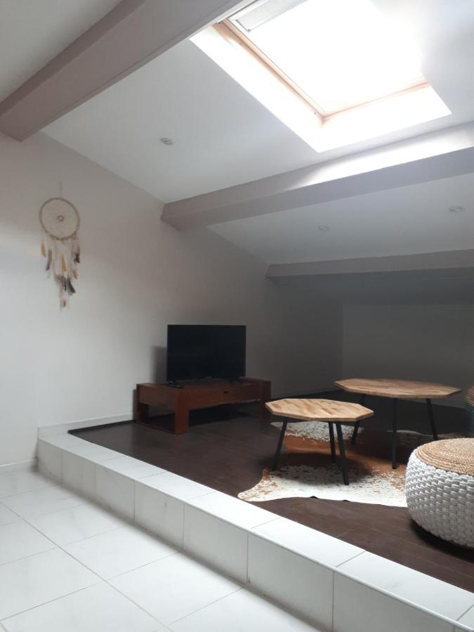 La Villa Des Ames Liees Draguignan Exterior foto